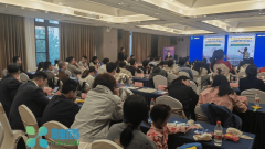 帮企业快速整合AI东西到日常运营中